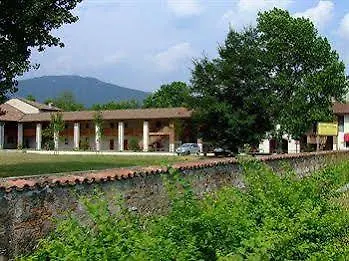 Cascina Maggia Kır Evi *